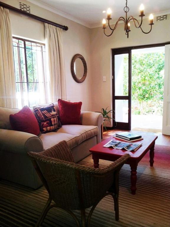 Oak Village B&B Stellenbosch Exterior photo